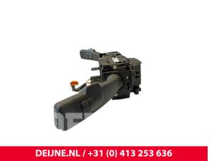 Volvo V40 Steering column stalk O247705 photo 2