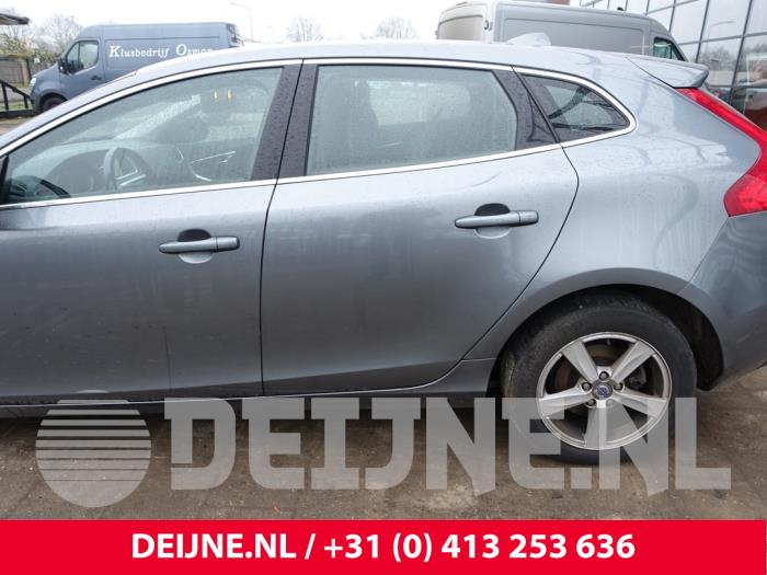Volvo V40 Tür 4-türig links hinten O247720