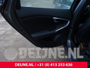 Volvo V40 Tür 4-türig links hinten O247720 foto 2