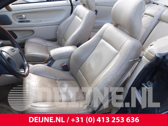 Volvo C70 Türverkleidung 4-türig rechts vorne O247750