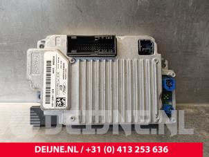 Gebruikte Navigatie Module Ford Transit Custom 2.0 TDCi 16V Eco Blue 130 mHEV Prijs € 242,00 Inclusief btw aangeboden door van Deijne Onderdelen Uden B.V.