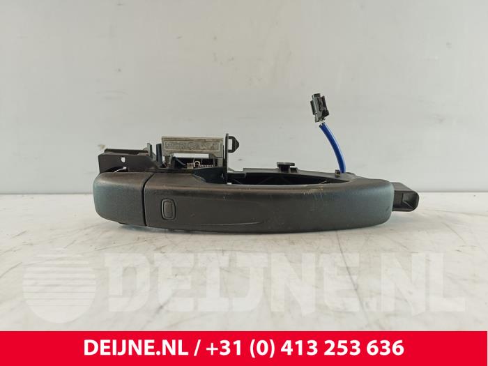 Nissan NV400 Türgriff 2-türig rechts O247938