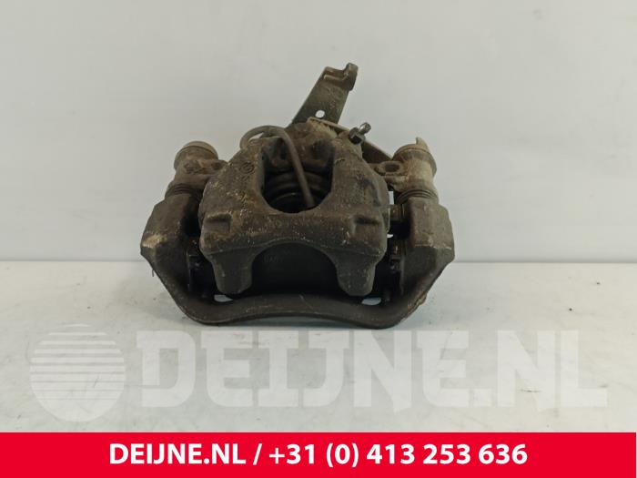 Nissan NV400 Bremszange rechts hinten O247941