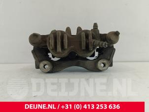 Nissan NV400 Front brake calliper, right O247942 photo 3