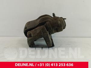 Nissan NV400 Front brake calliper, right O247942 photo 2