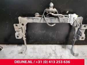 Nissan NV400 Anhängerkupplung O247955 foto 2