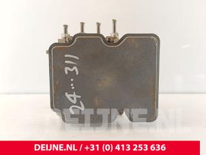 Ford Transit ABS pump O247971 photo 3