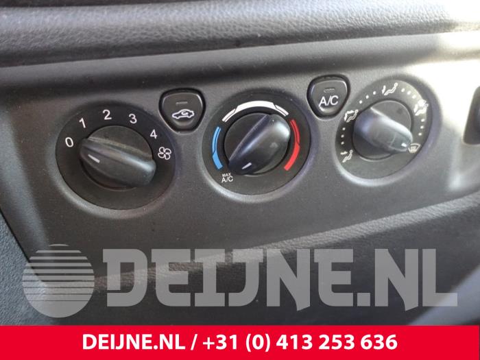 Ford Transit Heizung Bedienpaneel O247993