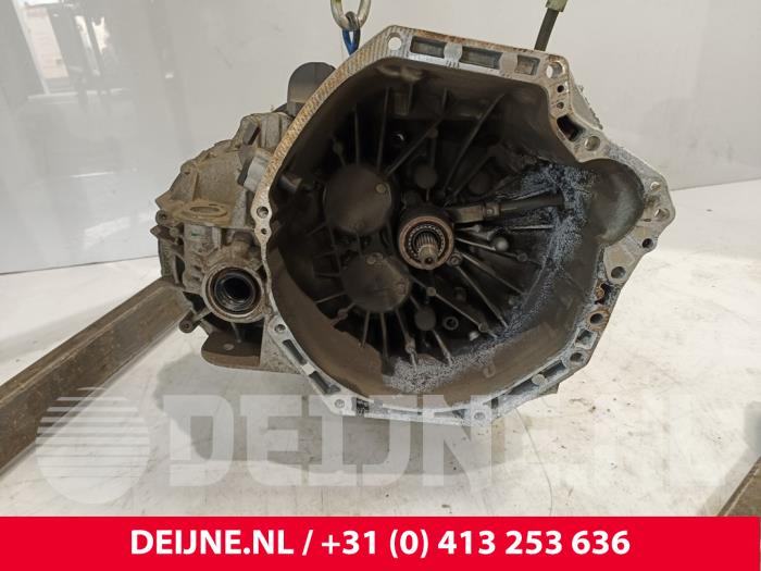 Renault Trafic Getriebe O248031