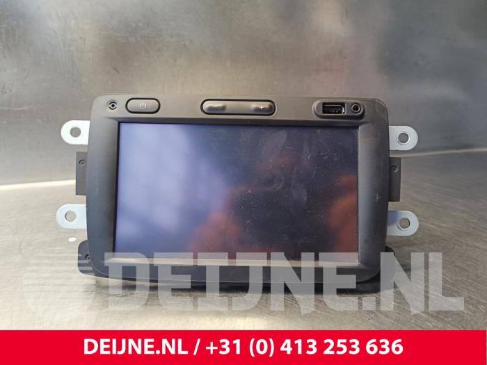 Renault Trafic Displays Multi Media Anzeige O248056