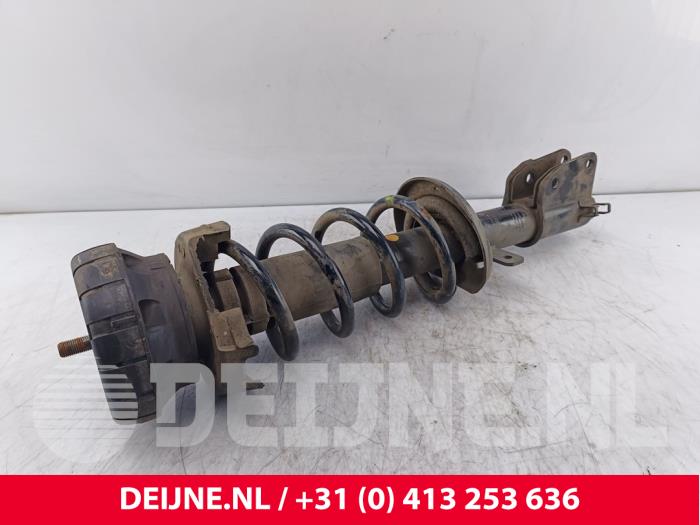 Renault Trafic Stoßdämpferstrebe links vorne O248086