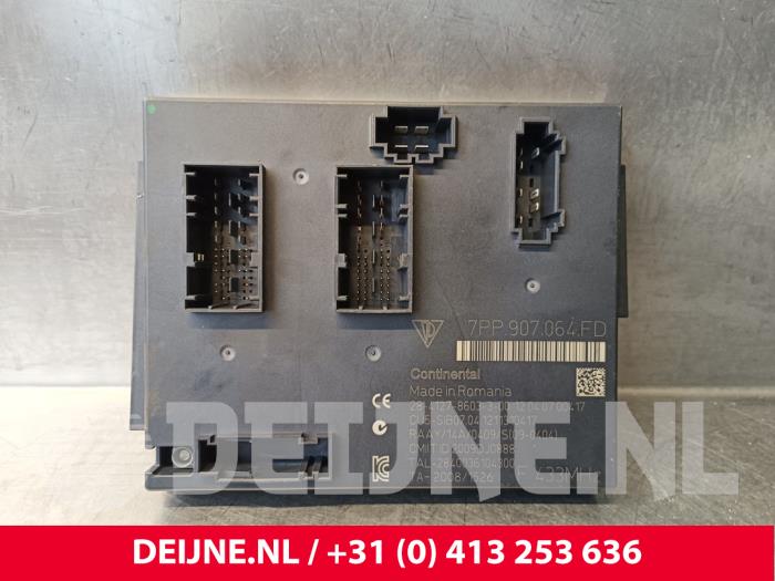 Gebruikte BCM Porsche Panamera (970) 3.0 D V6 24V Prijs € 200,00 Margeregeling aangeboden door van Deijne Onderdelen Uden B.V.
