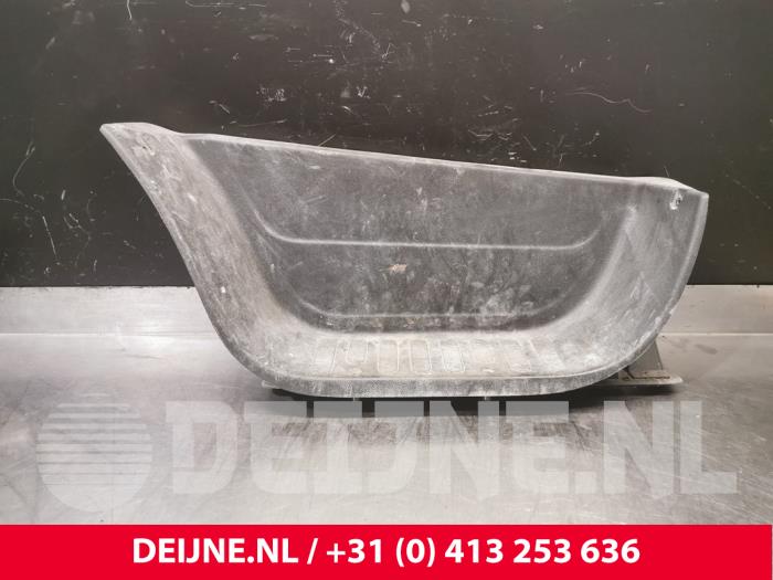 Nissan NV400 Step insert, left O248123