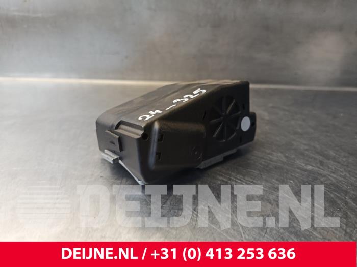 Porsche Panamera Steering box lock O248124
