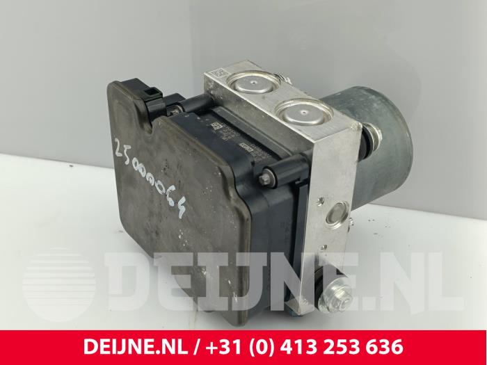 Mercedes Vito ABS Pumpe O248155