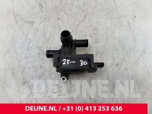 Mercedes Vito Remklauw (Tang) links-voor O248184 foto 2