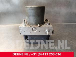 Mercedes Sprinter ABS Pumpe O248213 foto 3