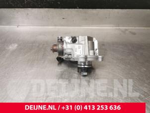 Iveco New Daily Brandstofpomp Mechanisch O248223 foto 3