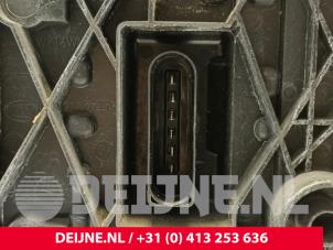 Volkswagen Transporter Taillight, left O248326 photo 3