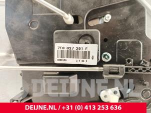 Volkswagen Transporter Schiebetür Schließmechanik rechts O248366 foto 3