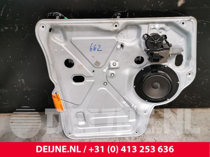 Volkswagen Transporter Fenstermechanik 2-türig links vorne O248382