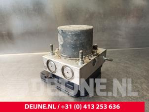 Iveco New Daily ABS Pomp O248393 foto 2