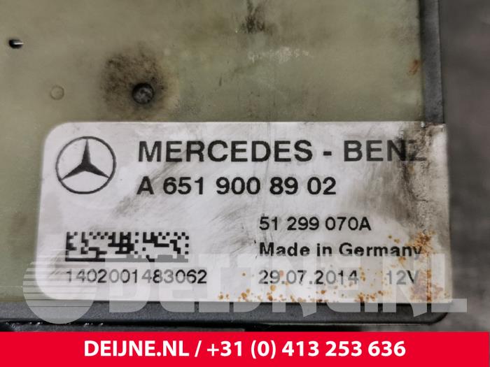 Voorgloei Relais van een Mercedes-Benz Sprinter 3t (906.61) 213 CDI 16V 2013