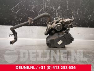 Mercedes Sprinter Mechanical fuel pump O248406 photo 2