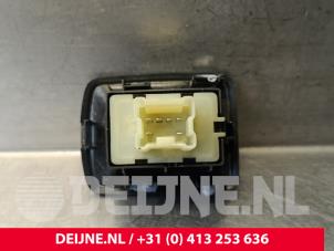 Renault Trafic Elektrisch Raam Schakelaar O248413 foto 3