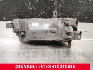 Volkswagen Transporter Fog light, front left O248439 photo 2