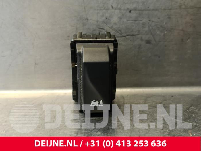 Renault Trafic ESP Schalter O248471