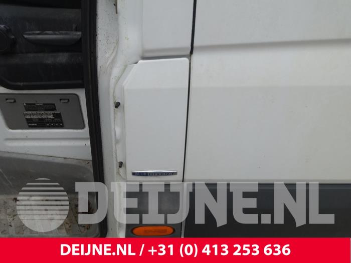 Mercedes Sprinter Tankklappe O248499
