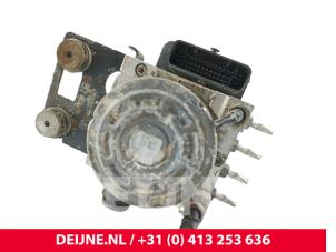 Renault Trafic ABS Pumpe O248577 foto 3
