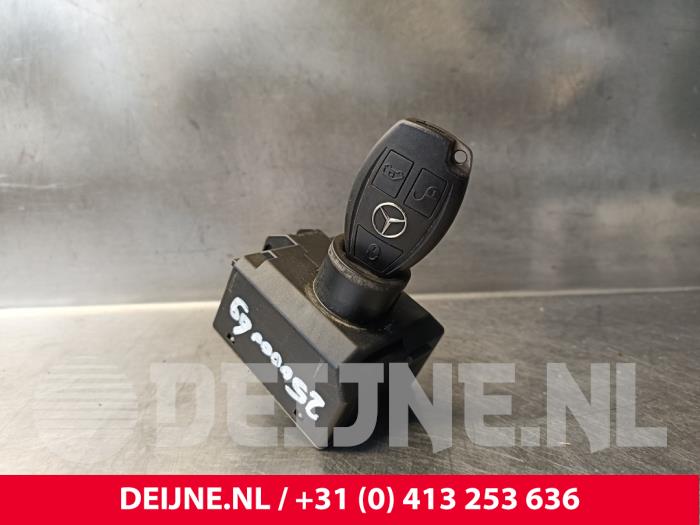 Mercedes Vito Zündschloss+Schlüssel O248687