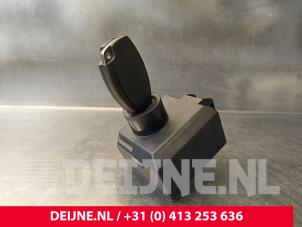 Mercedes Vito Ignition lock + key O248687 photo 3