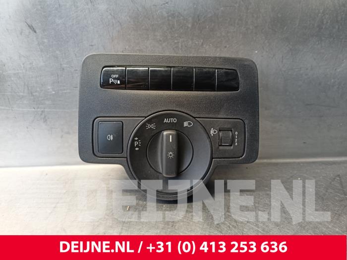 Mercedes Vito Licht Schalter O248690