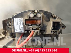 Mercedes Sprinter Kachel Ventilatiemotor O248658 foto 3