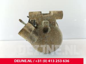 Peugeot Expert Air conditioning pump O248757 photo 3