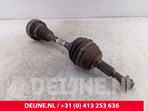 Porsche Cayenne Aandrijfas rechts-voor O248826 foto 3