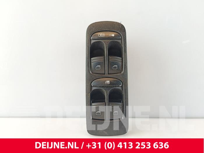 Porsche Cayenne Electric window switch O248845