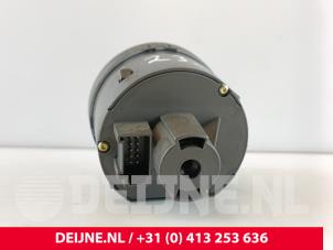 Porsche Cayenne Licht Schakelaar O248857 foto 2