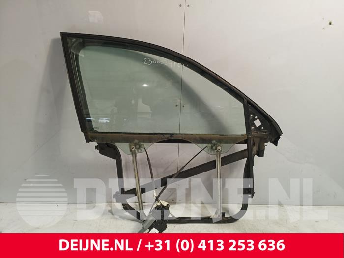Porsche Cayenne Fenstermechanik 4-türig rechts vorne O248901