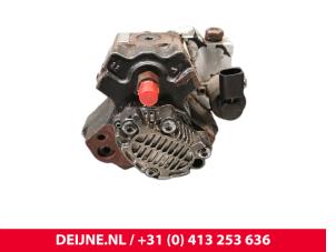 Volkswagen Crafter Brandstofpomp Mechanisch O248994 foto 2