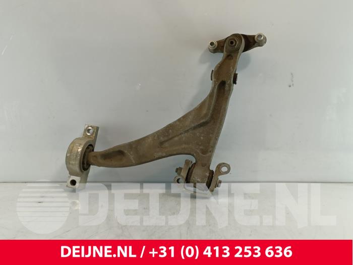 Volvo V90 Front lower wishbone, left O249028