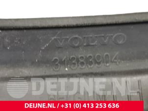 Volvo V90 Bumpersteun links-voor O249083 foto 3