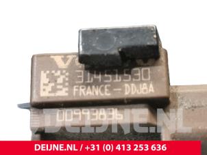 Volvo V90 Airbag Sensor O249084 foto 3