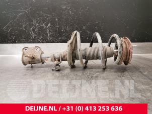 Hyundai H300 Stoßdämpferstrebe links vorne O249090 foto 3