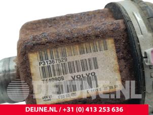 Volvo V60 Front drive shaft, left O249091 photo 3