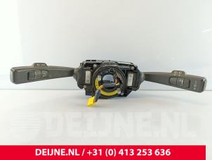 Gebruikte Combischakelaar Stuurkolom Volvo V60 I (FW/GW) 2.0 D3 20V Prijs € 40,00 Margeregeling aangeboden door van Deijne Onderdelen Uden B.V.
