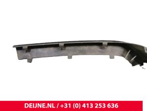 Volvo V60 Front bumper, right-side component O249173 photo 3